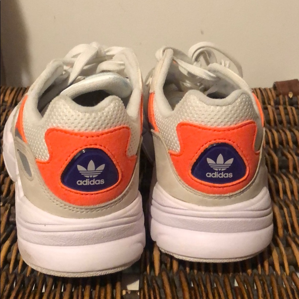 Adidas - Picture 4 of 6
